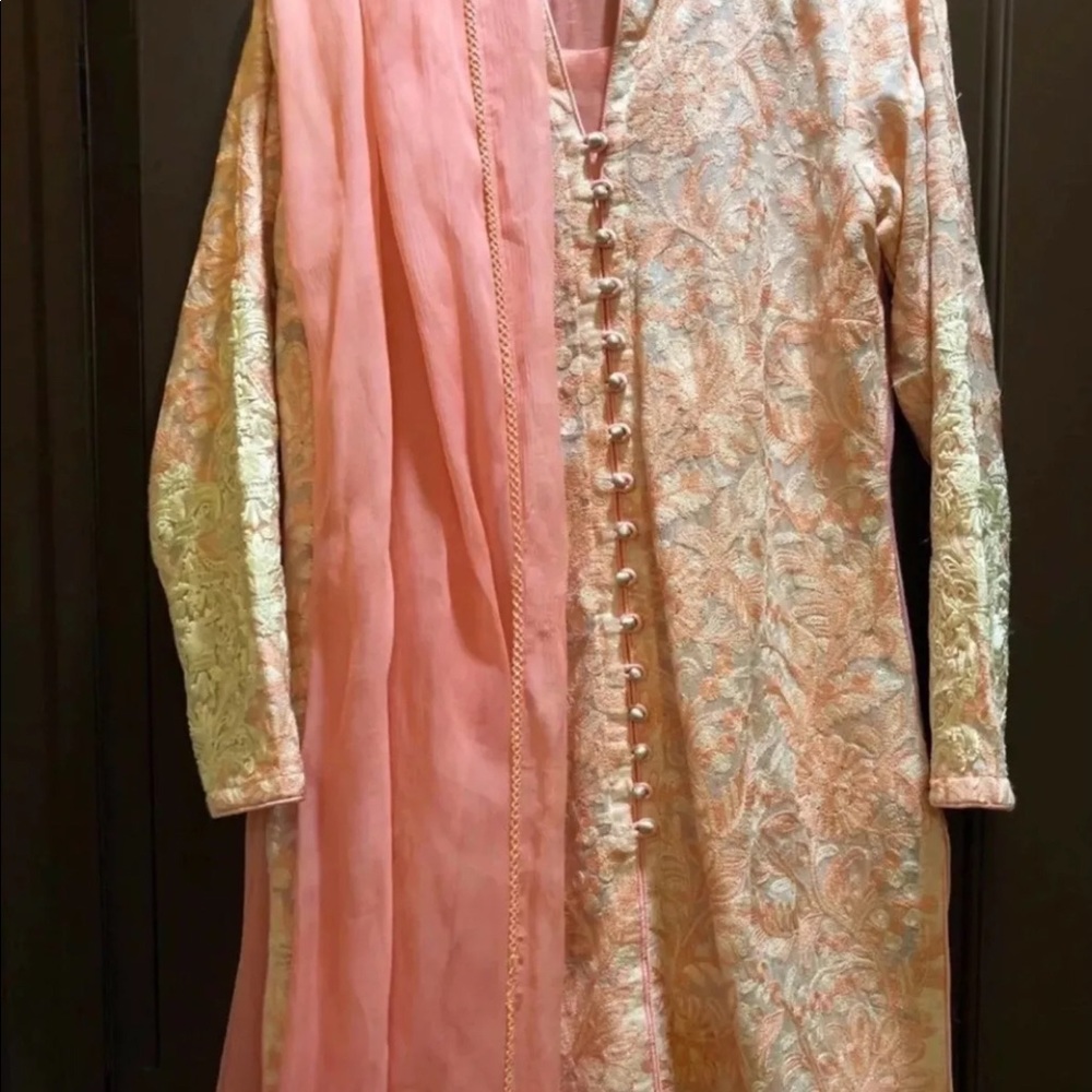 Sana Safinaz Pakistani Desginer Dress